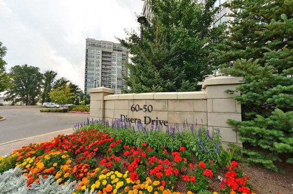 50-60-Disera-drive-exterior