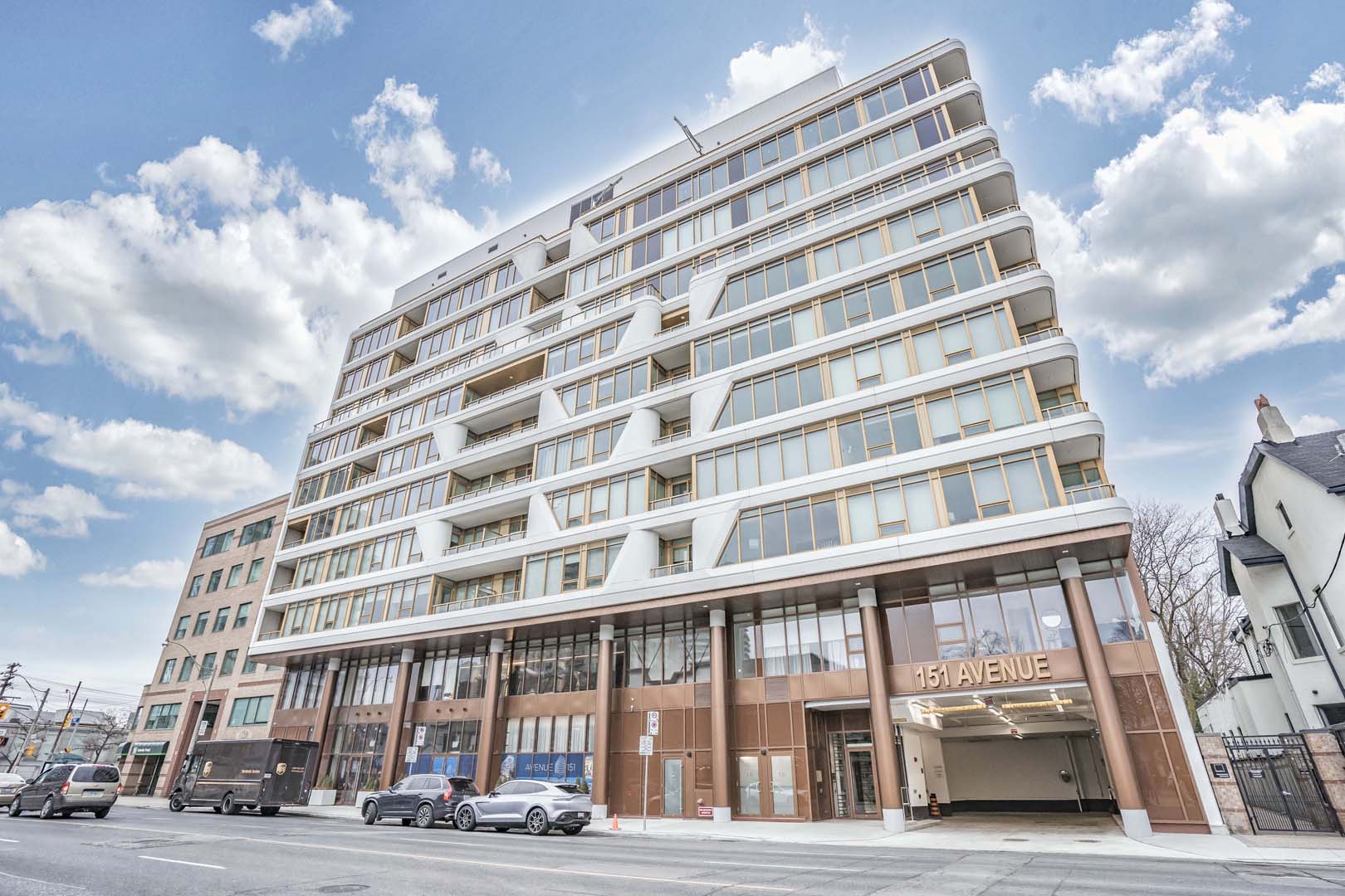 Condominium Building in Downtown Toronto